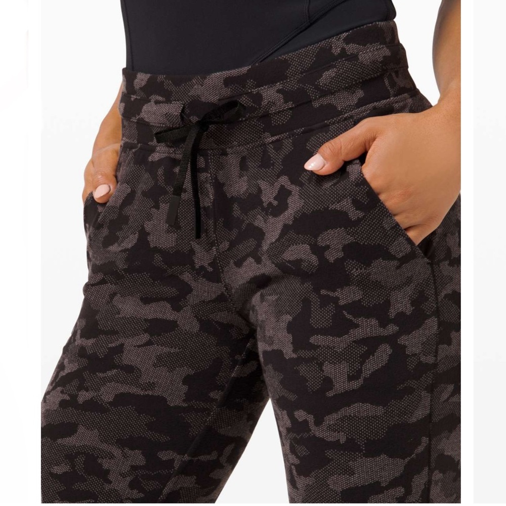 Lululemon Ready to Rulu Jogger Sz 4 Heritage Camo Jaquard - Picture 2 of 7